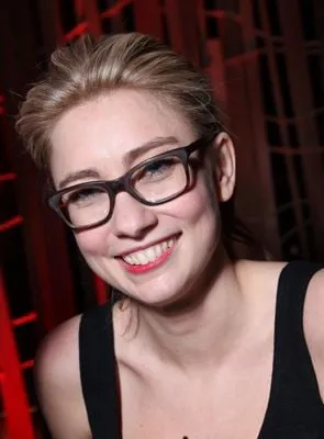 Elizabeth Meriwether - Creator/Showrunner, Roteirista, Produtor Executivo, 11 de outubro de 1981