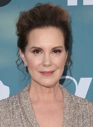 Elizabeth Perkins - Atriz, 18 de novembro de 1960