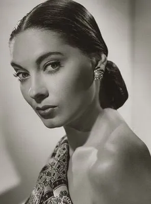 Elizabeth Threatt - 12 de abril de 1926, 22 de novembro de 1993