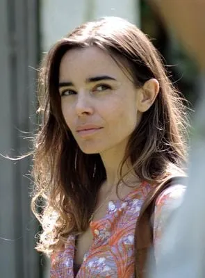 Élodie Bouchez - Atriz, 5 de abril de 1973