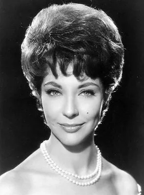 Elsa Cárdenas - 3 de agosto de 1935