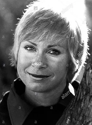 Elspeth Ballantyne - Atriz, 20 de abril de 1939