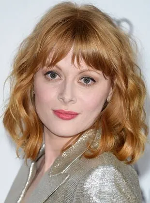 Emily Beecham - Atriz, 12 de maio de 1984