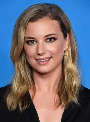 Emily VanCamp - Atriz, 12 de maio de 1986