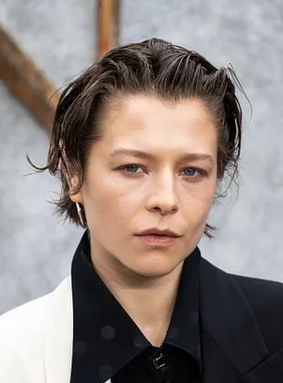 Emma D'Arcy - Ator, 27 de junho de 1992