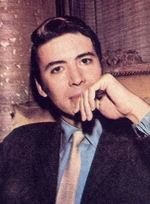 Enrique Álvarez Félix - 6 de abril de 1934, 24 de maio de 1996