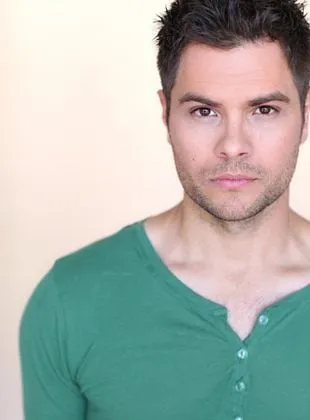 Erik Valdez - Ator, 26 de agosto de 1979