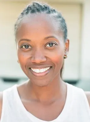 Erika Alexander - Atriz, Diretora, 19 de novembro de 1969