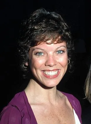Erin Moran - Atriz, 18 de outubro de 1960, 22 de abril de 2017