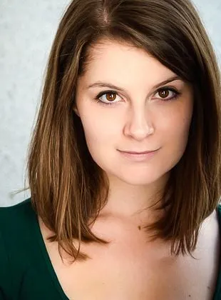 Erin Yvette - Atriz, 5 de agosto de 1992