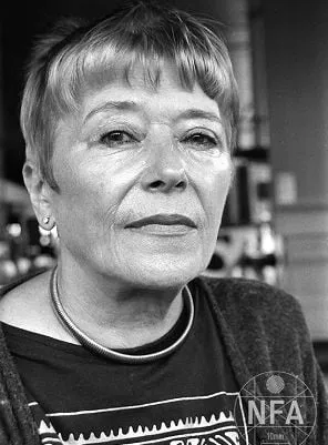 Ester Krumbachová - Roteirista, Atriz, Figurinista, 12 de novembro de 1923, 13 de janeiro de 1996