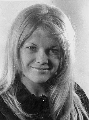 Eva Pilarova - 9 de agosto de 1939, 14 de março de 2020