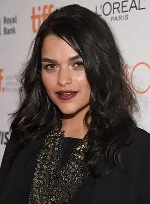 Eve Harlow - Atriz, 20 de junho de 1989