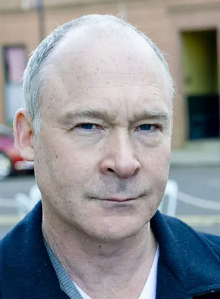 Ewan Stewart - Ator, 8 de outubro de 1957