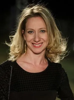 Fabiana Guglielmetti - Atriz, 21 de julho de 1974