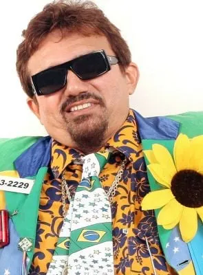 Falcão - Ator, 17 de setembro de 1957