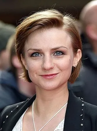 Faye Marsay - Atriz, 30 de dezembro de 1986