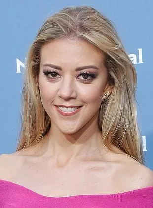 Fernanda Castillo - Atriz, 24 de março de 1982