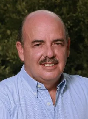 Fernando Gaitán - Criador, Produtor Executivo, Autor da obra original, 9 de novembro de 1960, 29 de janeiro de 2019