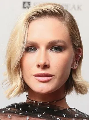 Fiorella Mattheis - Atriz, 10 de fevereiro de 1988