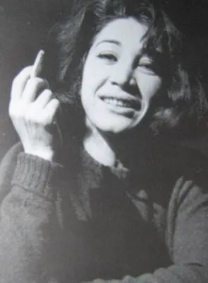 Forough Farrokhzad - 29 de dezembro de 1934, 13 de fevereiro de 1967
