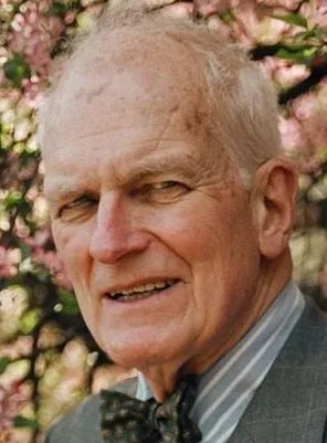 Francis Cabot - 6 de agosto de 1925, 19 de novembro de 2011