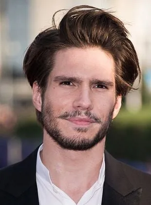 François Civil - Ator, 29 de janeiro de 1990