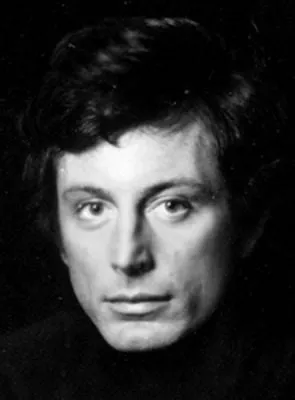 Frederick Combs - 11 de outubro de 1935, 19 de setembro de 1992