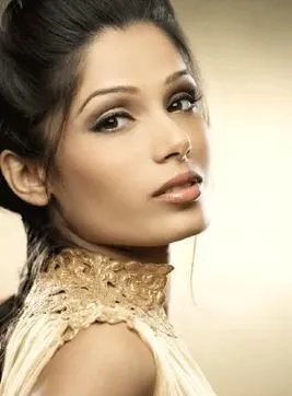 Freida Pinto - Atriz, Produtor Executivo, 18 de outubro de 1984