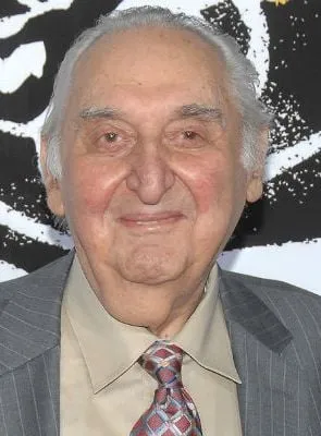 Fyvush Finkel - Ator, 9 de outubro de 1922, 14 de agosto de 2016