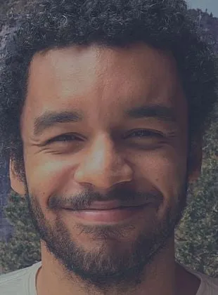 Gabriel Martins - Roteirista, Diretor de fotografia, Diretor, 22 de dezembro de 1987