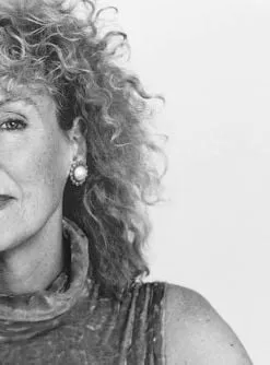 Gabrielle Lord - 26 de fevereiro de 1946