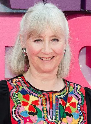 Gemma Jones - Atriz, 4 de dezembro de 1942