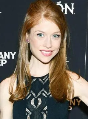 Genevieve Angelson - Atriz, Roteirista, 13 de abril de 1987