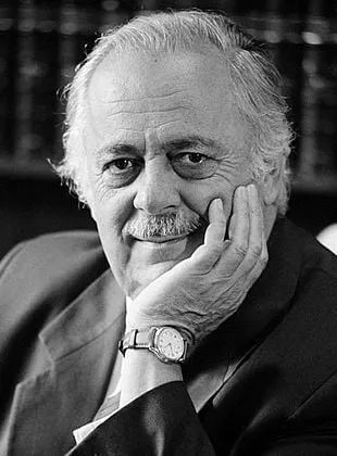 George Bizos - 14 de novembro de 1928