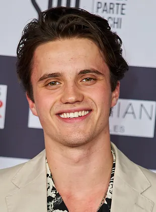 George Sear - Ator, 14 de novembro de 1997