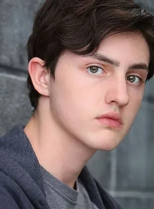 Gianni DeCenzo - Ator, 27 de outubro de 2001