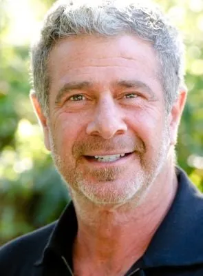 Gil Junger - Diretor, Produtor, Roteirista, 7 de novembro de 1954