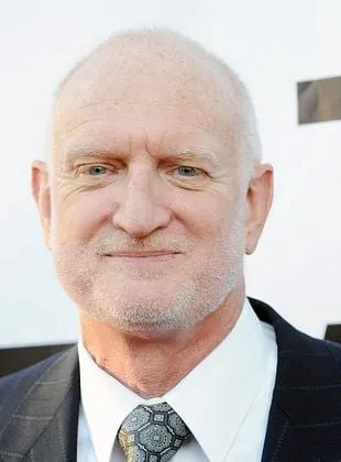 Gilbert Adler - Produtor, Diretor, Roteirista, 14 de fevereiro de 1946