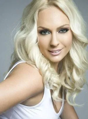 Giulia Nahmany - 16 de janeiro de 1983