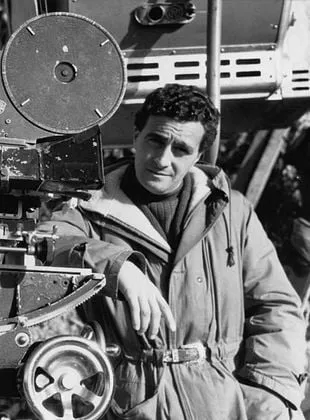 Giuseppe de Santis - 11 de fevereiro de 1917, 16 de maio de 1997