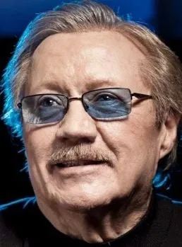 Glen A. Larson - Roteirista, Produtor Executivo, Criador, 3 de janeiro de 1937, 14 de novembro de 2014