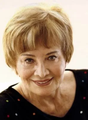 Gloria Menezes - Atriz, 19 de outubro de 1934