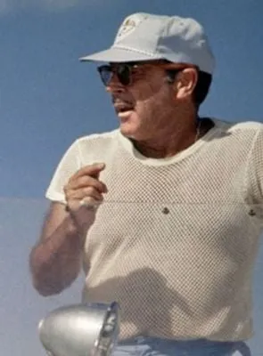 Gordon Douglas - Diretor, Roteirista, 15 de dezembro de 1907, 29 de setembro de 1993