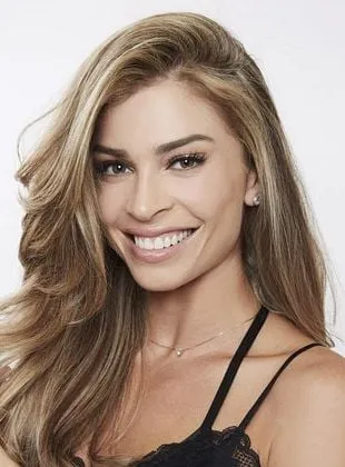 Grazi Massafera - Atriz, 28 de junho de 1983