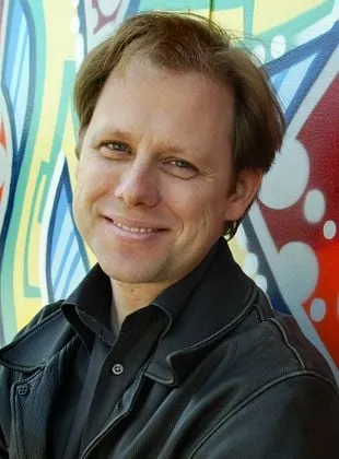 Greg Spottiswood - Produtor Executivo, Criador, Roteirista, 14 de setembro de 1964