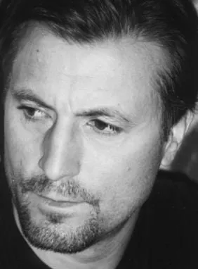 Gregory Hlady - 4 de dezembro de 1954