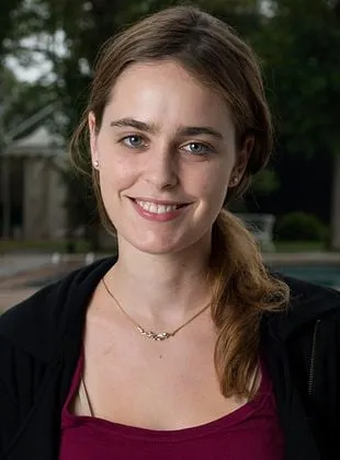 Hadas Yaron - Atriz, 21 de setembro de 1990