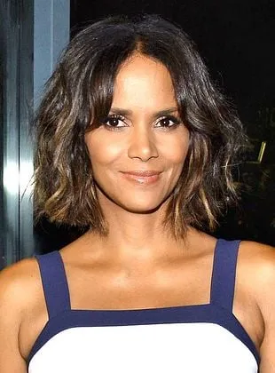 Halle Berry - Atriz, Produtor Executivo, Produtor de set, 14 de agosto de 1966