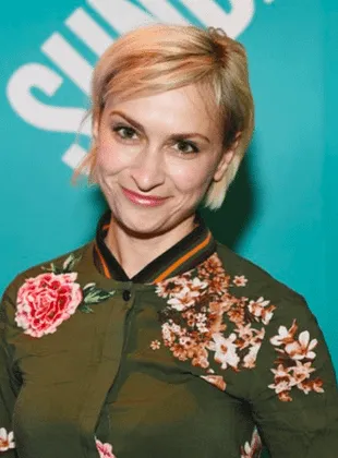 Halyna Hutchins - 10 de abril de 1979, 21 de outubro de 2021